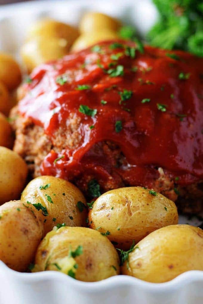 Instant Dutch Oven Roasted Potatoes - Monday Is Meatloaf