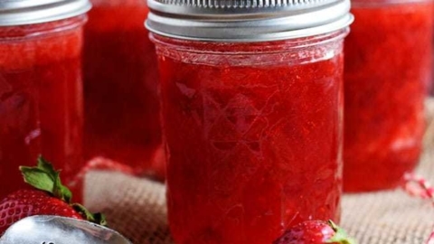 Small Batch Preserving – the best, easiest and most fun way to make jam!