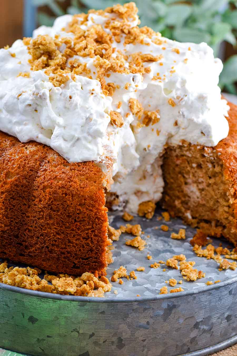 A Whipping Cream Pound Cake That'll Knock You Out!
