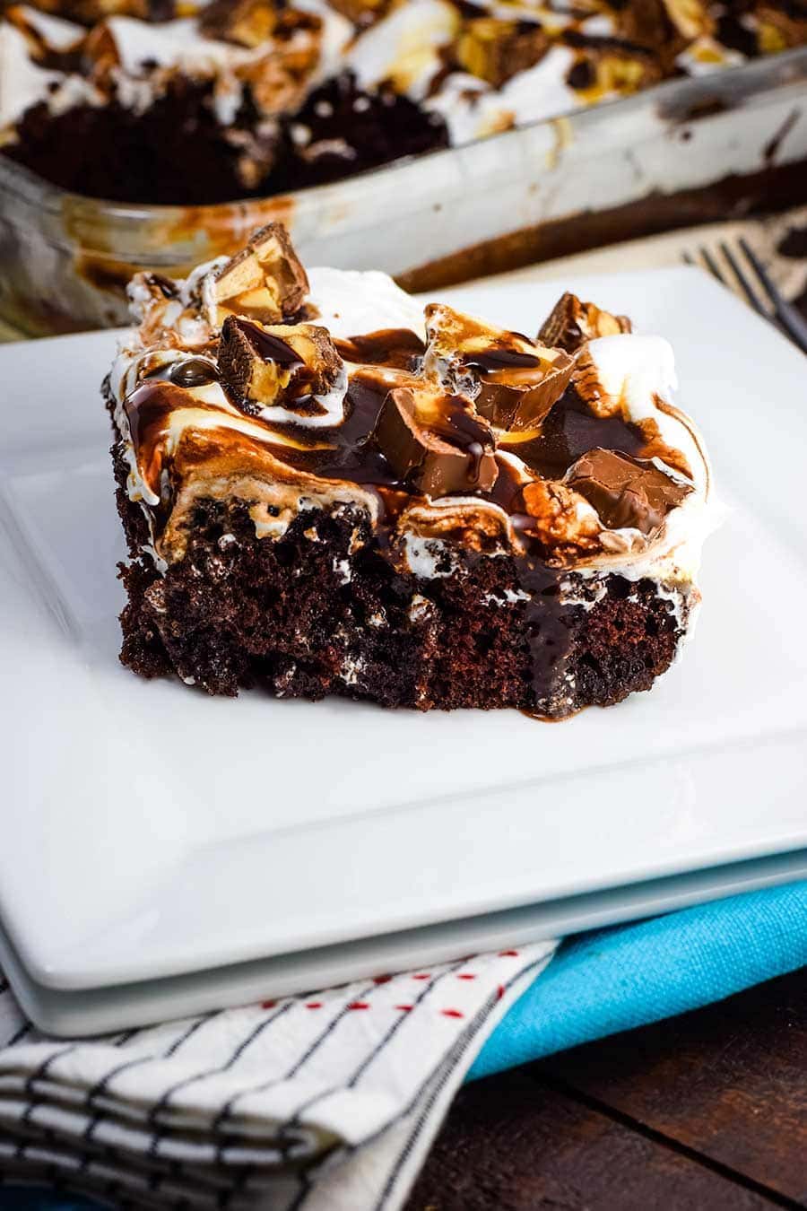 10 Best No Bake Snickers Cake Recipes | Yummly