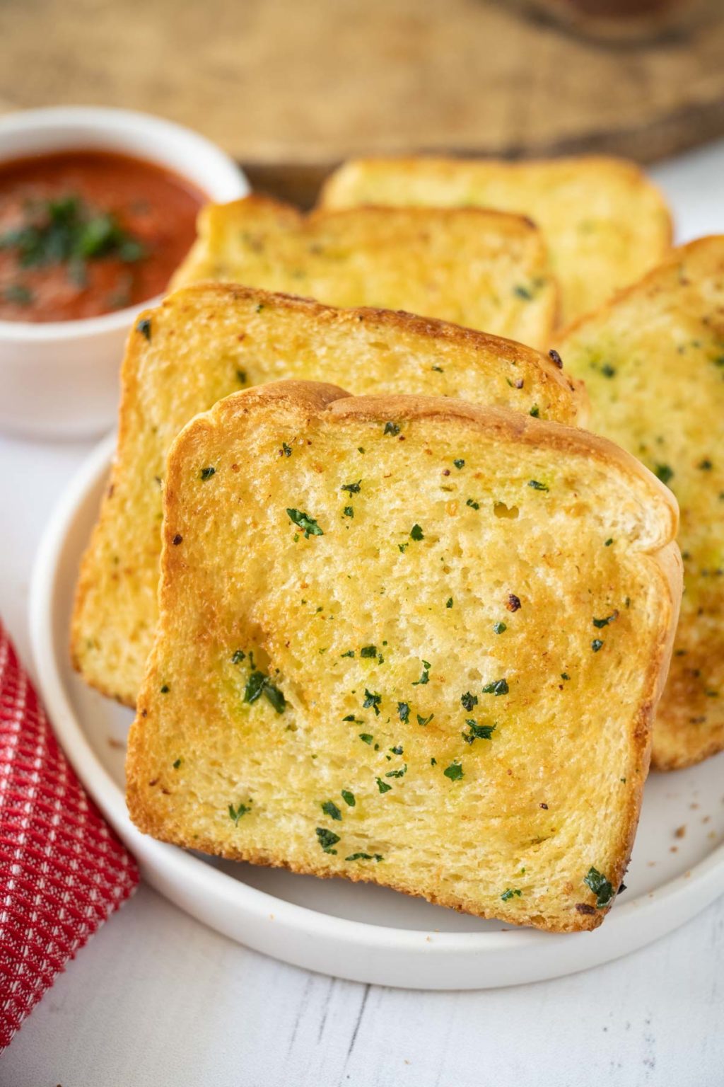 air-fryer-texas-toast-garlic-bread-soulfully-made