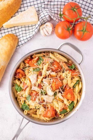 Chicken and Bacon Pasta with Spinach and Tomatoes - Soulfully Made