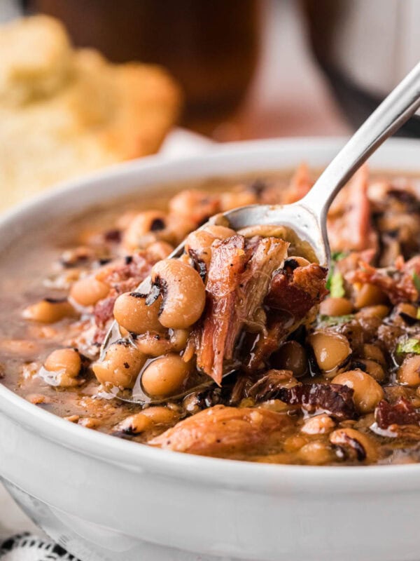 Instant Pot Black-Eyed Peas (no soaking needed)