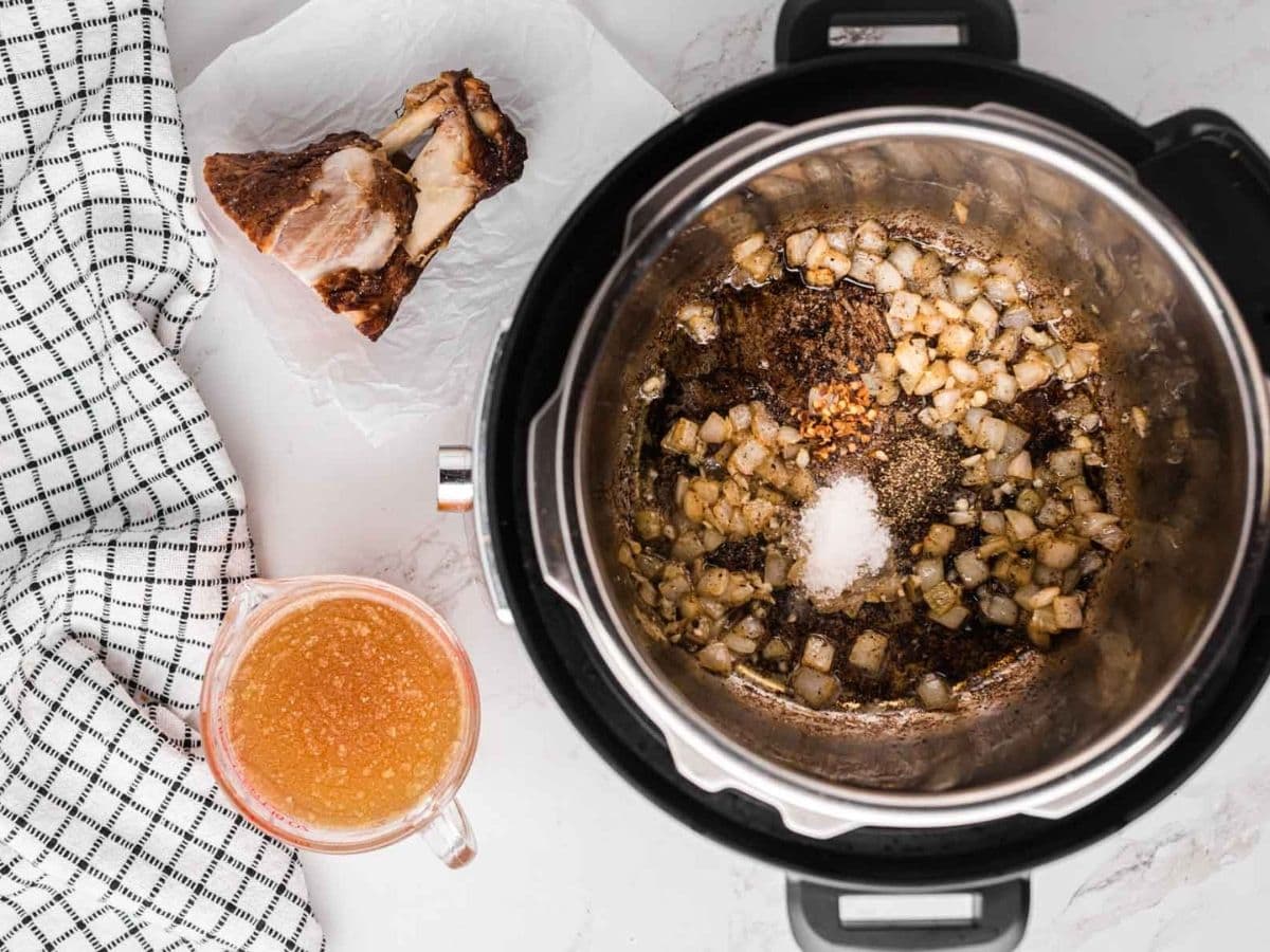 Spices added into the instant pot.